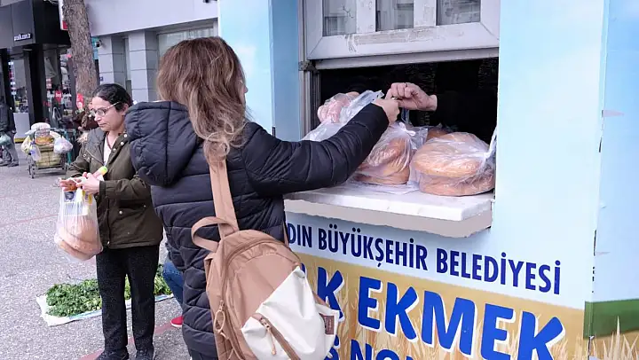 Aydın Büyükşehir Belediyesi'nden 7,5 liraya Ramazan pidesi