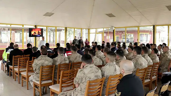 Aydın'da jandarma personeline orman yangını eğitimi