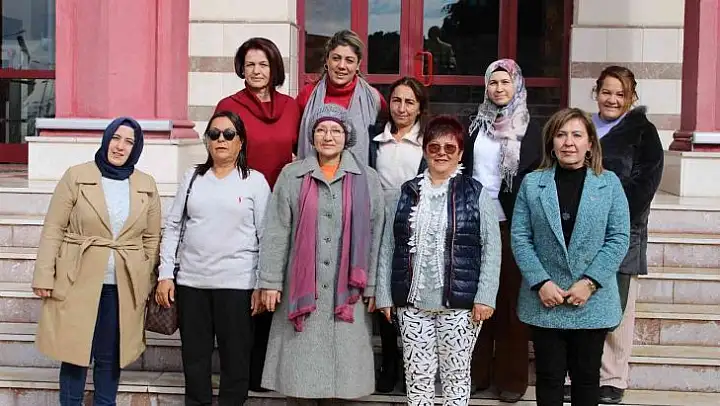 Aydınlı kadın muhtarlar, Ankara yolcusu