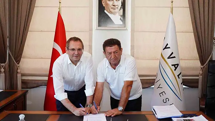 Ayvalık Belediyesi personelini enflasyona ezdirmedi