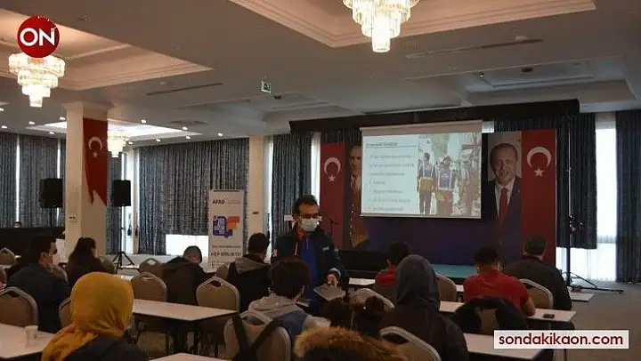 Ayvalık, Yarın Çok Genç Olacak Projesi'ne ev sahipliği yaptı