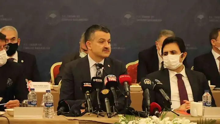 Bakan Pakdemirli: 'Tarımsal kuraklıkla alakalı paket hazırladık'