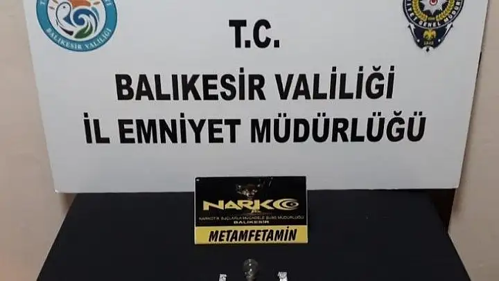 Balıkesir'de 20 kişiye uyuşturucu operasyonu