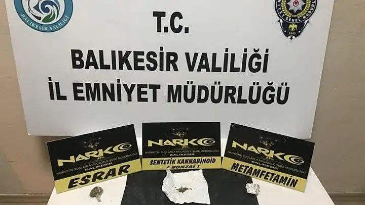 Balıkesir'de 8 uyuşturucu şüphelisi yakalandı