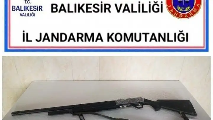 Balıkesir'de jandarma son 3 günde 25 aranan şahsı yakaladı