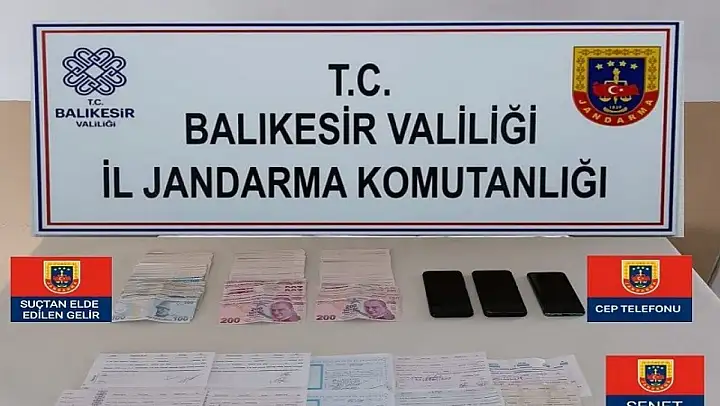 Balıkesir'de jandarmadan tefecilik operasyonu: 3 gözaltı
