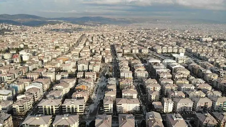 Balıkesir'de kar 15 dakika etkili oldu