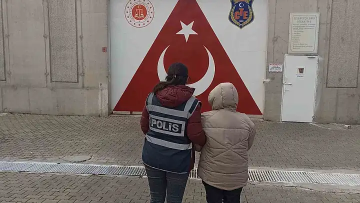 Balıkesir'de kesinleşmiş 62 yıl hapis cezası bulunan kişi yakalandı