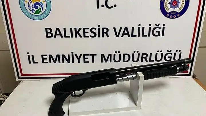 Balıkesir'de polis 7 aranan şahsı yakaladı