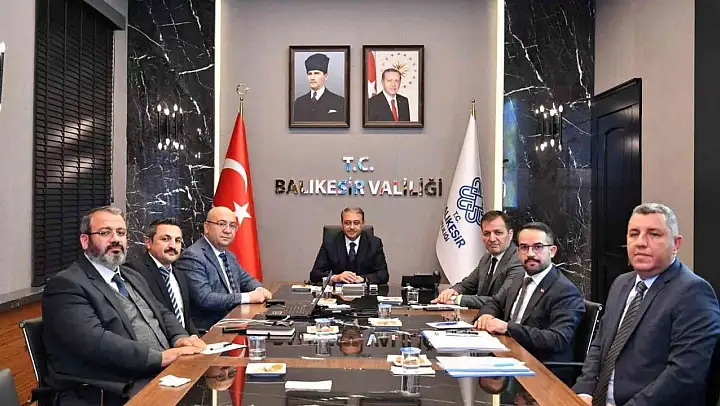 Balıkesir'de sağlık yatırımları ele alındı