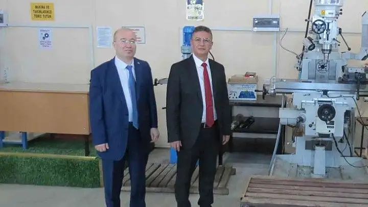 Balıkesir Üniversitesine MSÜ'den teçhizat bağışı