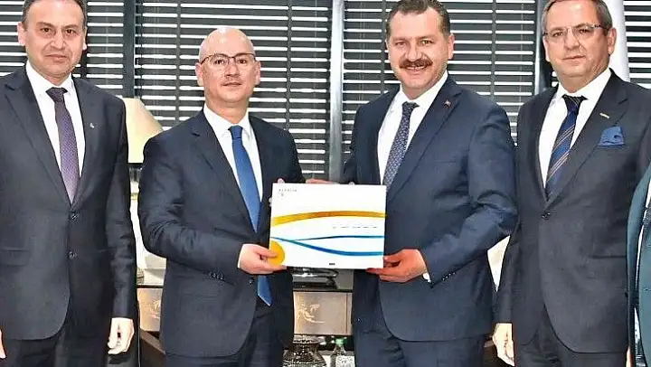 Balıkesir Valisi Ve Büyükşehir Başkanı festivale davet edildi