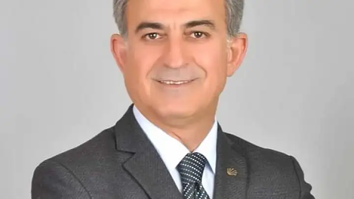Bandırma Belediye Başkanı Tosun yardımcısını görevden aldı