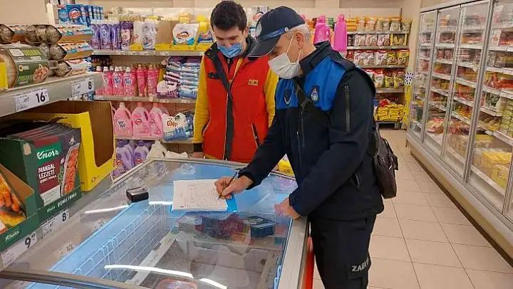 Bandırma Belediye zabıtasından marketlere fiyat denetimi yapıldı