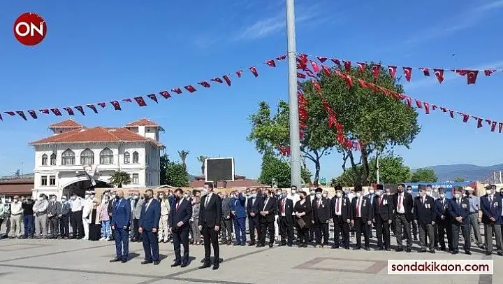 Bandırma'da 19 Mayıs kutlandı