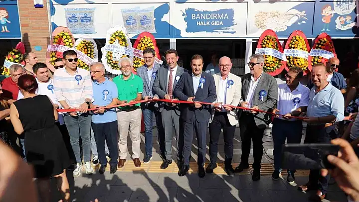 Bandırma'da ihtiyaç sahipleri için 'Sosyal Market' açıldı