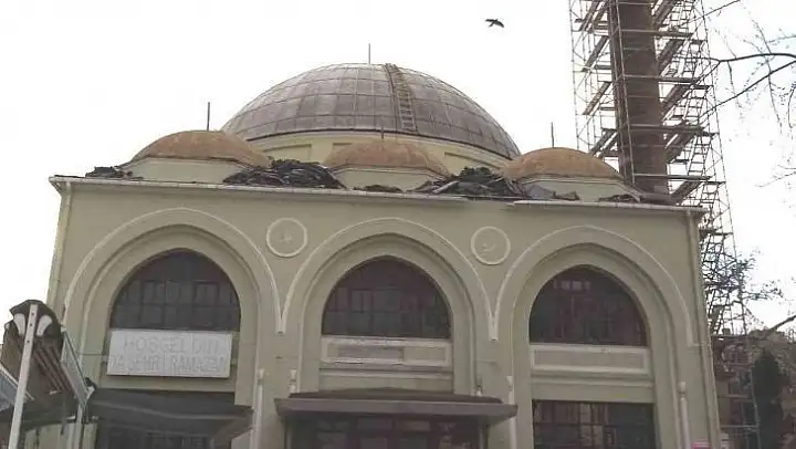 Bandırma'da tarihî Haydarçavuş Camii bakıma alındı