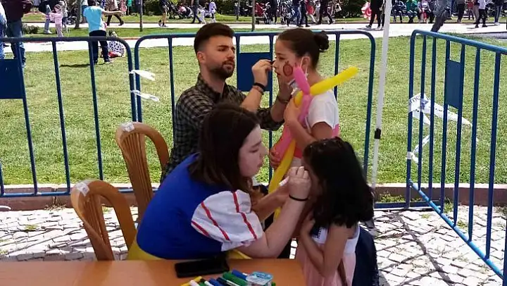 Bandırma'da uçurtma şenliği