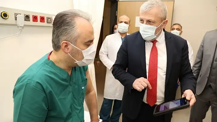 Başkan Aktaş, Covid 19 aşısı oldu