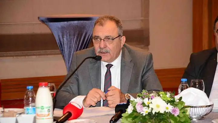 Başkan Eskiyörük: 'Belediyeler kar amacı gütmeden tanzim satış ofisi kursun'