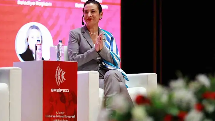 Başkan Sengel'den İzmir Kadın ve İktisat Kongresi'nde mücadele vurgusu