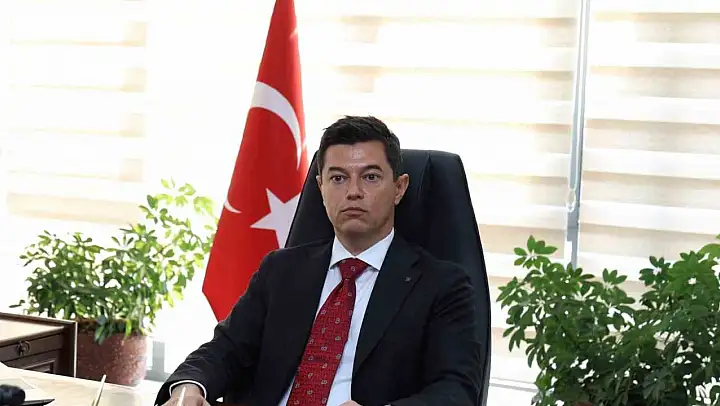 Başkan Ünlü: 'Türk milletinin adı tarihe altın harflerle yazılmıştır'