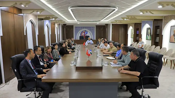 BAÜN'lü öğrenciler Özbekistan'da