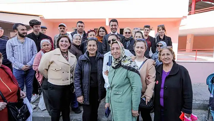 Bayraklı'da kadın danışma merkezi açıldı