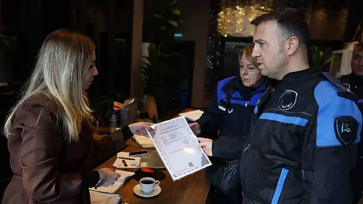 Bayraklı zabıtasından konaklama tesislerine denetim