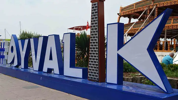 Bayramda nüfusunun 12 katını ağırlayacak
