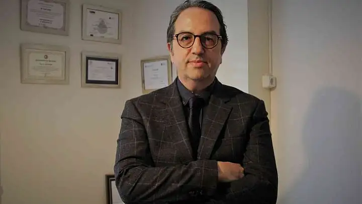 Bilim Kurulu Üyesi Prof. Dr. Şener: 'Sömestr'da vaka sayıları pik yapacak'