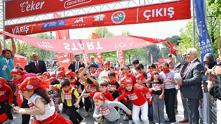 Binlerce çocuk 23 Nisan coşkusuyla koştu