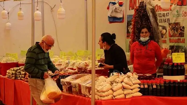 Bitlisliler, Bitlis'i İzmir'de tanıtıyor