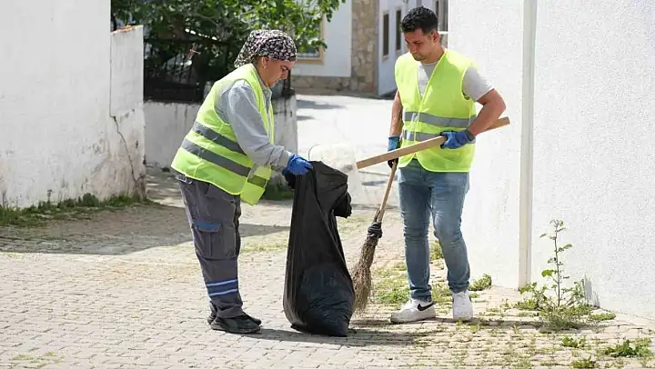 Bodrum'da çevre temizliği çalışmaları başladı
