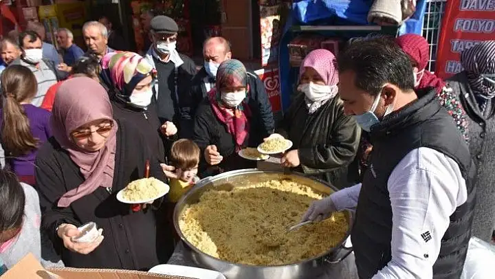 Boduroğlu'ndan 2 bin 500 kişilik pilav hayrı