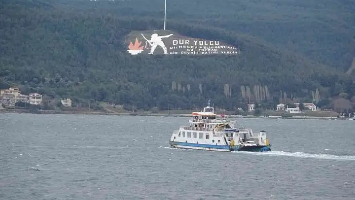 Bozcaada seferlerine fırtına engeli