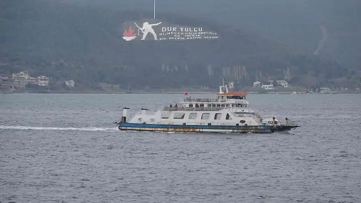 Bozcaada ve Gökçeada seferlerine fırtına engeli