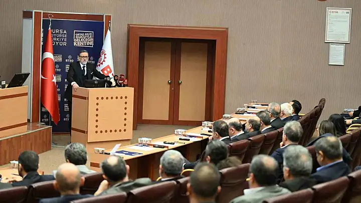 BTSO Yönetim Kurulu Başkanı İbrahim Burkay: 'Döviz cinsi borçlanmanın önündeki engeller kaldırılmalı'