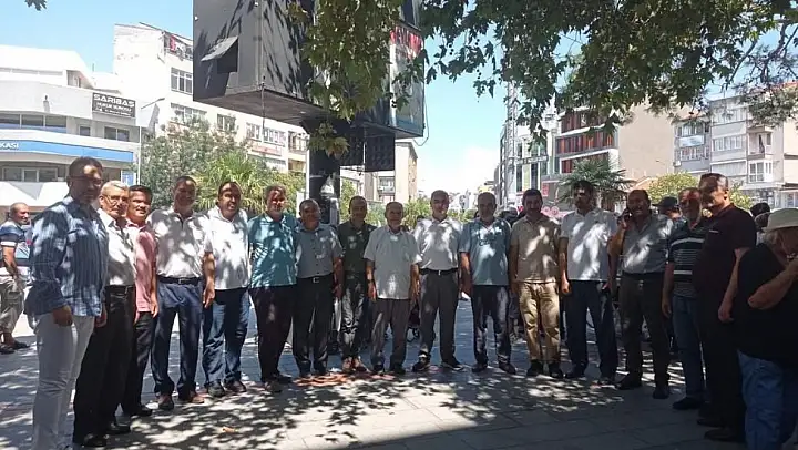 Burhaniye' de geleneksel aşure hayrı ilgi gördü