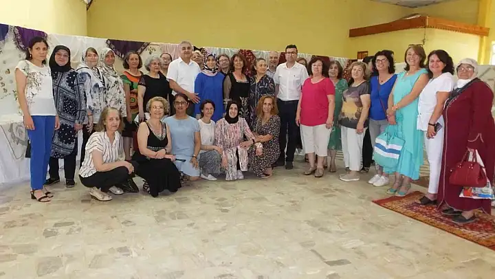 Burhaniye' de HEM Sergisi Pelitköy de açıldı