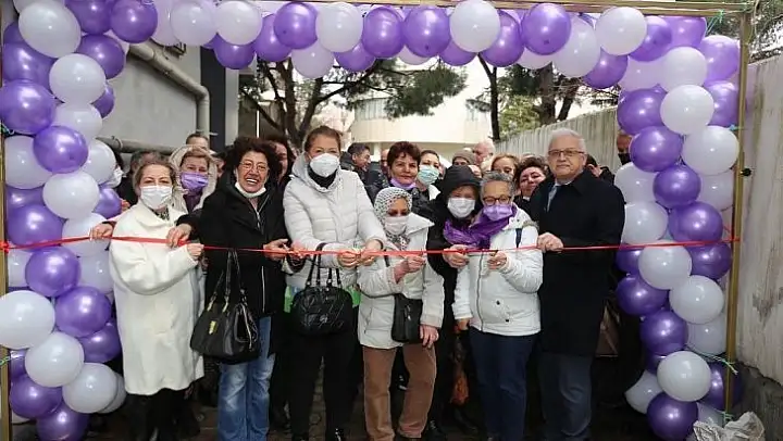 Burhaniye Belediyesi Kadın Danışma Merkezi açıldı