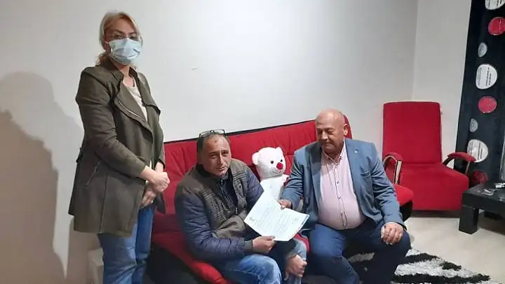 Burhaniye'de 12 aileye Cumhurbaşkanı Erdoğan'ın mesajını ilettiler