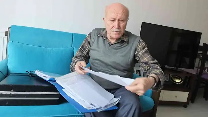 Burhaniye'de 75 yaşındaki Şevket dede baruttan elektrik üretecek proje geliştirdi