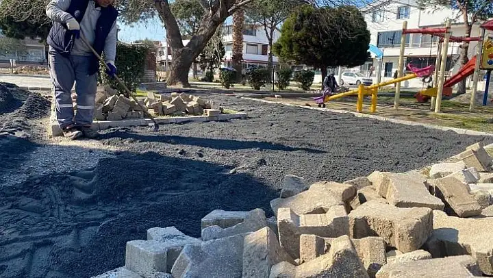 Burhaniye'de Suzan Yaz Parkı yenileniyor