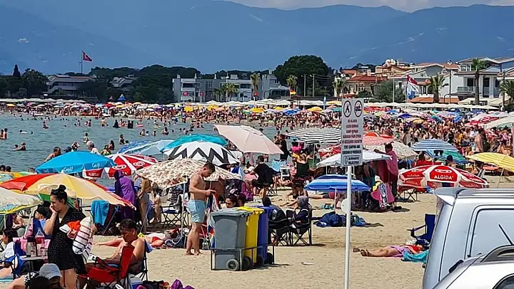 Burhaniye'ye turist akını