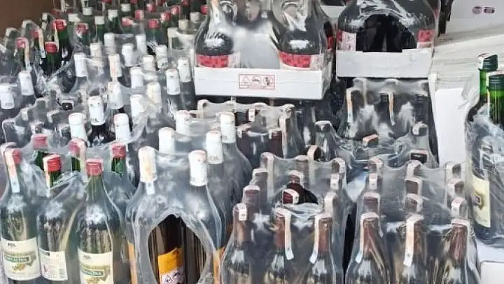 Bursa'da faturasız içkilere jandarma el koydu
