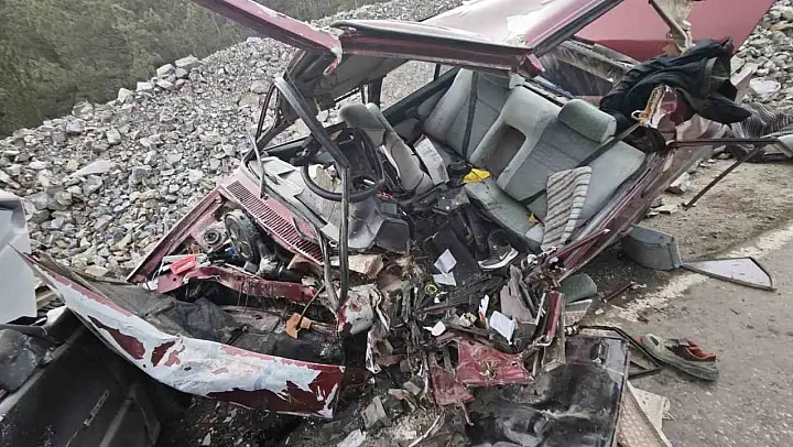 Bursa'da feci kaza: 1 ölü, 3 yaralı