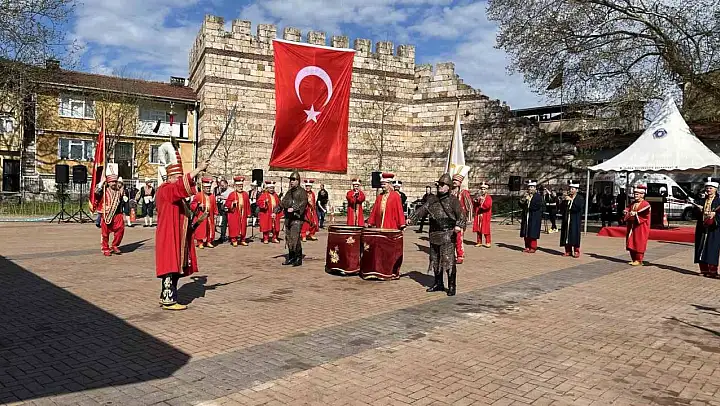 Bursa'da fetih coşkusu devam ediyor