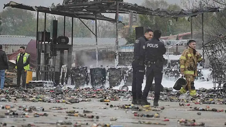 Bursa'da geri dönüşüm tesisinde patlama