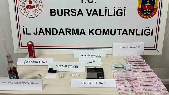 Bursa'da jandarma uyuşturucu imal eden şüphelileri suçüstü yakaladı